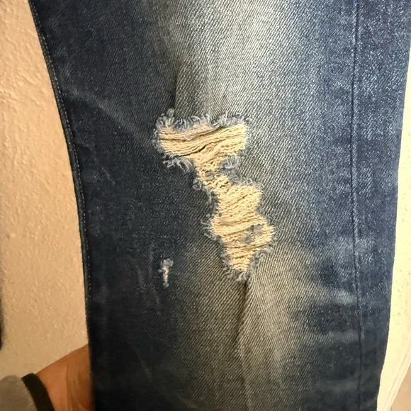 CQY Anthropology women’s Dark blue distress straight Slim denim jeans size 27 - Picture 10 of 12